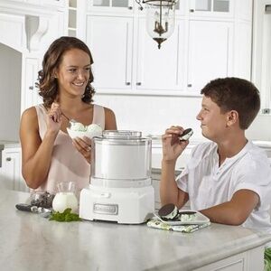 Cuisinart 1.5-Quart Ice Cream and Sorbet Maker  I  White I ICE-21P1